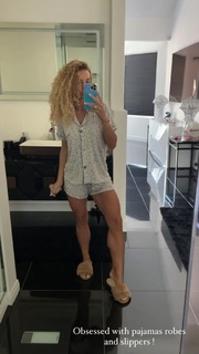 Jena Frumes feet photo thumbnail
