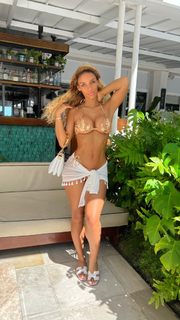 Jena Frumes feet photo thumbnail