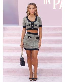 Jena Frumes feet photo thumbnail
