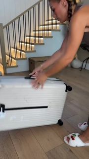 Jena Frumes feet photo thumbnail