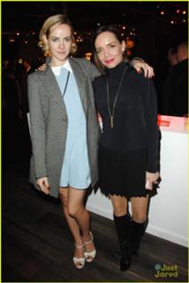 Jena Malone feet photo thumbnail