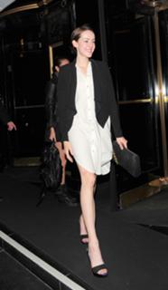 Jena Malone feet photo thumbnail