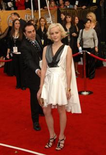 Jena Malone feet photo thumbnail