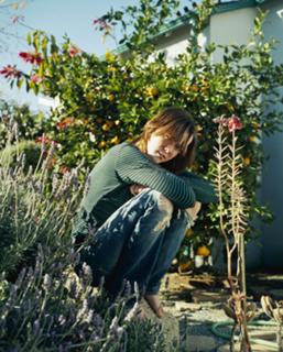 Jena Malone feet photo thumbnail