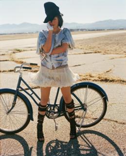 Jena Malone feet photo thumbnail