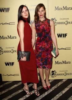 Jena Malone feet photo thumbnail