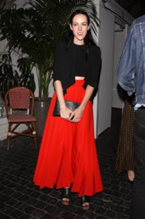 Jena Malone feet photo thumbnail