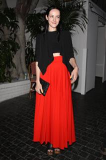 Jena Malone feet photo thumbnail