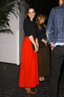 Jena Malone feet photo thumbnail