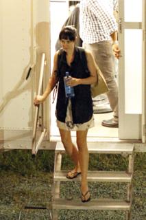 Jena Malone feet photo thumbnail