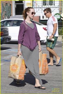 Jena Malone feet photo thumbnail