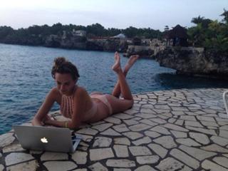 Jena Sims feet photo thumbnail