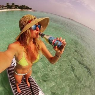 Jena Sims feet photo thumbnail