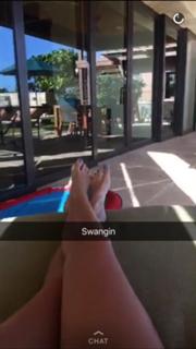 Jena Sims feet photo thumbnail