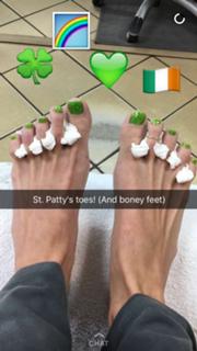 Jena Sims feet photo thumbnail