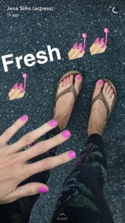 Jena Sims feet photo thumbnail