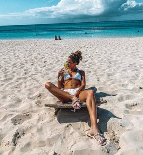 Jena Sims feet photo thumbnail