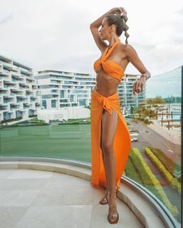 Jena Sims feet photo thumbnail