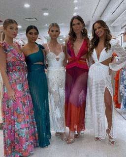 Jena Sims feet photo thumbnail