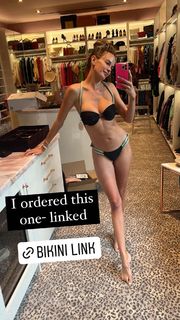 Jena Sims feet photo thumbnail