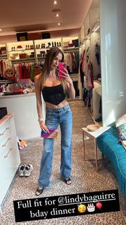 Jena Sims feet photo thumbnail