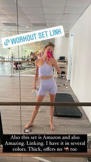 Jena Sims feet photo thumbnail