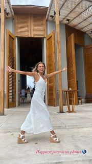 Jena Sims feet photo thumbnail