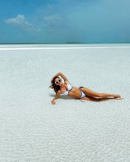 Jena Sims feet photo thumbnail