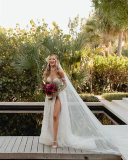 Jena Sims feet photo thumbnail