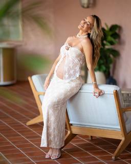 Jena Sims feet photo thumbnail