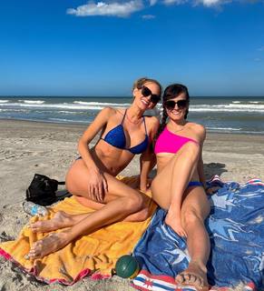 Jena Sims feet photo thumbnail