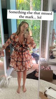 Jena Sims feet photo thumbnail