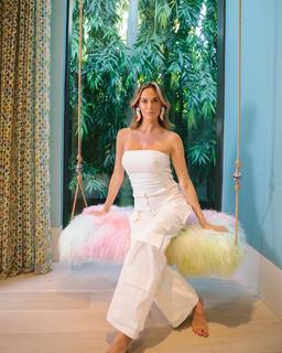 Jena Sims feet photo thumbnail