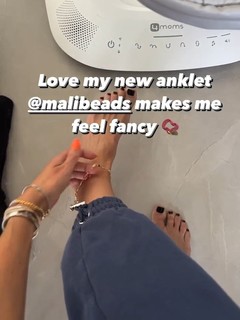 Jena Sims feet photo thumbnail