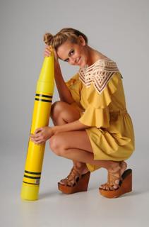 Jena Sims feet photo thumbnail