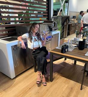 Jena Sims feet photo thumbnail