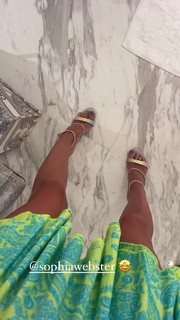 Jena Sims feet photo thumbnail