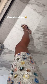 Jena Sims feet photo thumbnail