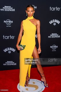 Jena Sims feet photo thumbnail