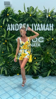 Jena Sims feet photo thumbnail