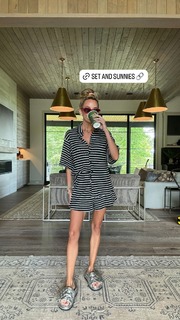 Jena Sims feet photo thumbnail