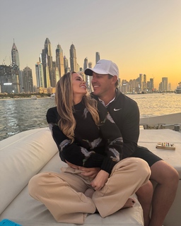 Jena Sims feet photo thumbnail