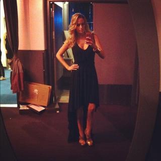 Jena Sims feet photo thumbnail