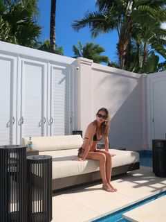 Jena Sims feet photo thumbnail