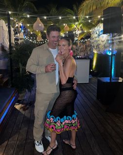 Jena Sims feet photo thumbnail