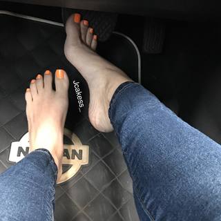 Jenelle Jcakess feet photo thumbnail