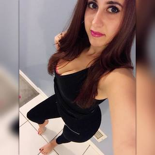 Jenelle Jcakess feet photo thumbnail