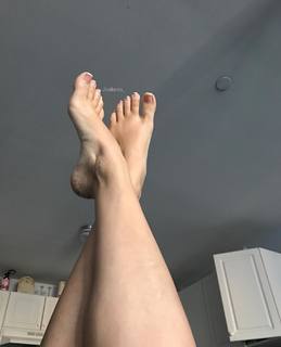 Jenelle Jcakess feet photo thumbnail