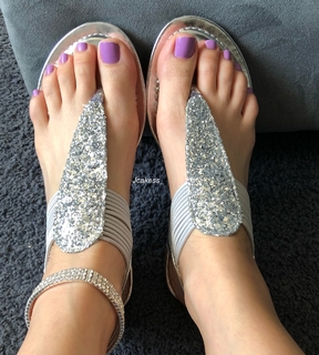 Jenelle Jcakess feet photo thumbnail