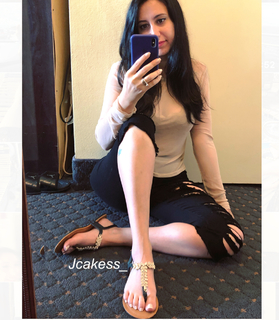 Jenelle Jcakess feet photo thumbnail